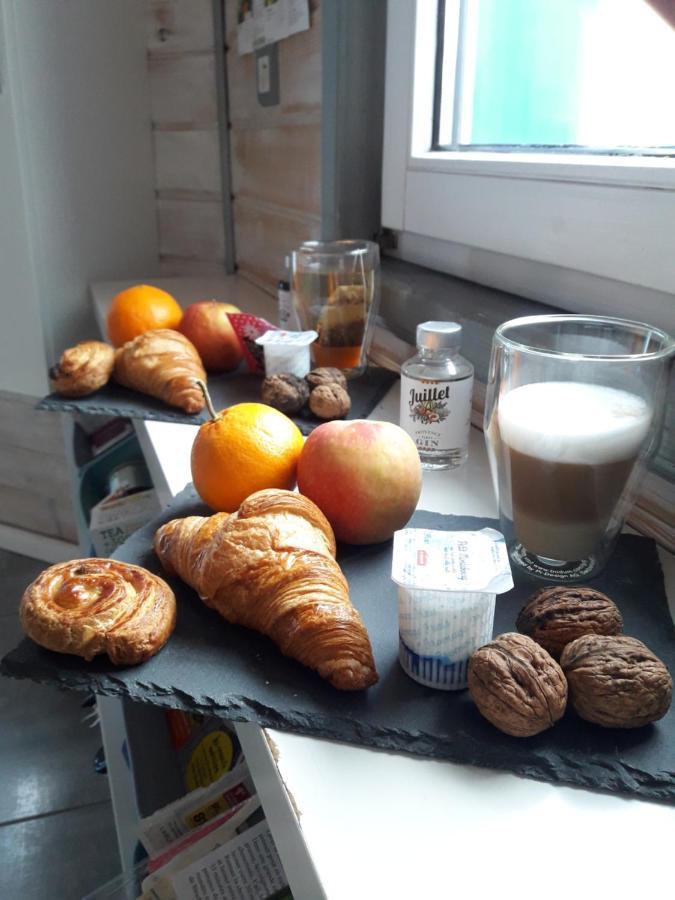 Logement De Charme Coinches Eksteriør bilde